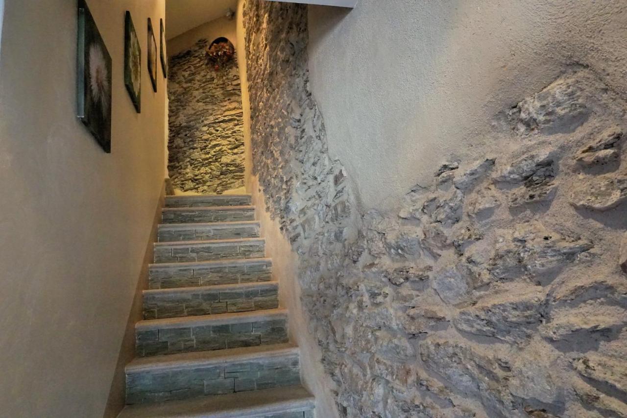 Pensione Albergo Diffuso Ceaglio Valle Maira Marmora Exterior foto